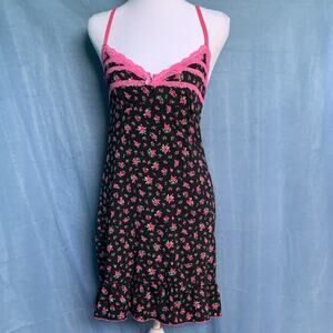 Women's Black Pink Floral Lace Chemise Nightgown Sleeveless Adjustable Straps